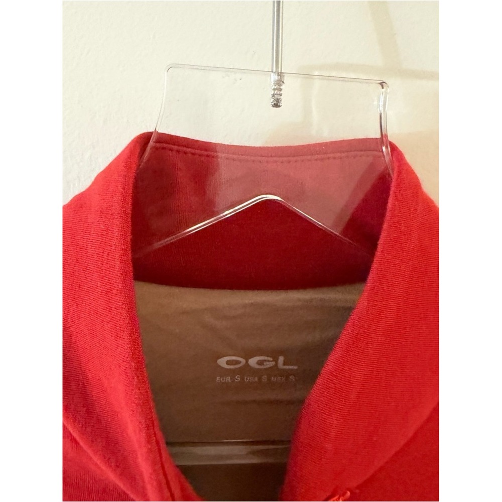 OGL Red Fitted Keyhole Mock Neck Top - Picture 12 of 16
